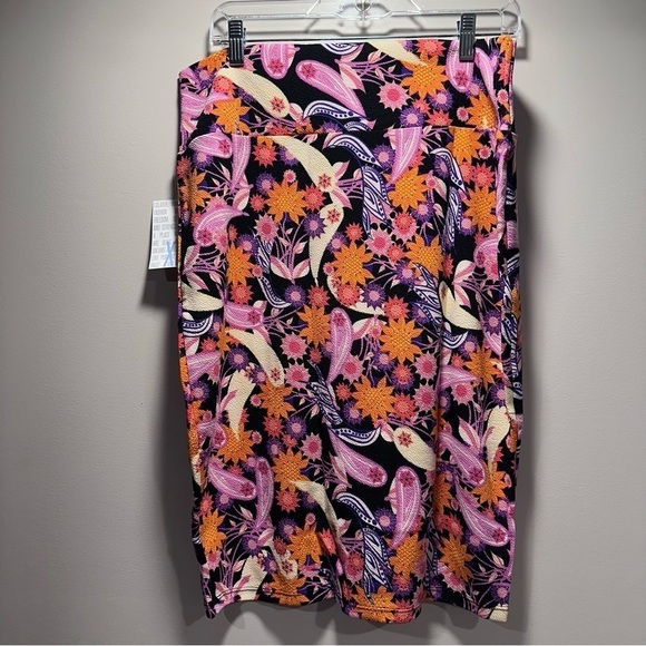 NEW LulaRoe Cassie Pencil Skirt Stretchy High Wide Waist XL 18-20 Floral Paisley - Picture 7 of 17
